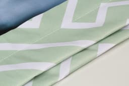 Tela 100% poliéster, 235 g/m²