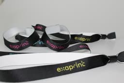Tooltip_bracelet_suport_tissu_Exaprint