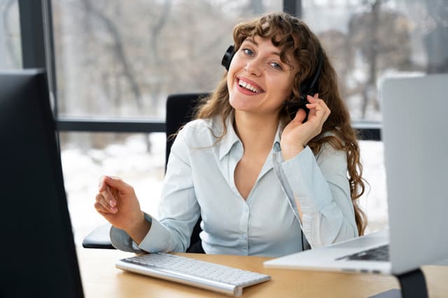 Representante de servicio al cliente dedicado